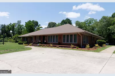 211 N Broad Street, Buena Vista, GA 31803 - Photo 5
