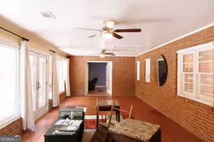 211 N Broad St, Buena Vista, GA 31803 - Photo 57