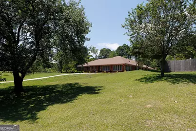 211 N Broad Street, Buena Vista, GA 31803 - Photo 11