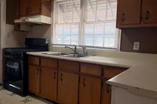 528 Lake Dr, Hapeville, GA 30354 - Photo 27