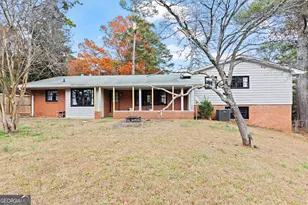3727 Calmer Cir, East Point, GA 30344 - Photo 23
