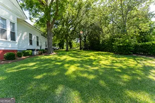 224 E Church St, Sandersville, GA 31082 - Photo 29