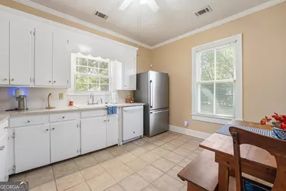 224 East Church Street, Sandersville, GA 31082 - Photo 17