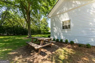 224 E Church St, Sandersville, GA 31082 - Photo 5