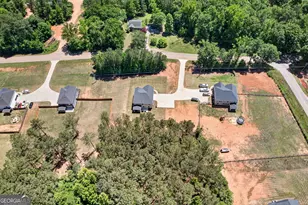 606 Sutton Rd, Forsyth, GA 31029 - Photo 35