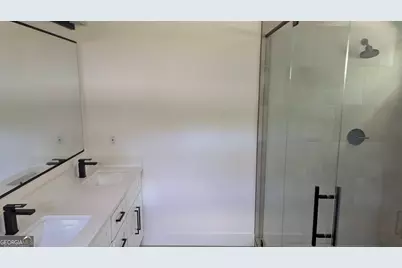 2193 Park Terrace, College Park, GA 30337 - Photo 15