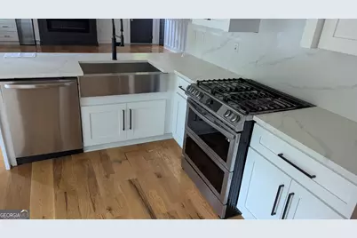 2193 Park Terrace, College Park, GA 30337 - Photo 9
