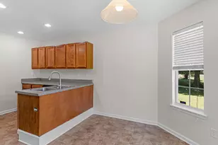 992 Brisley Cir, Hampton, GA 30228 - Photo 11