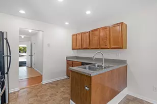 992 Brisley Cir, Hampton, GA 30228 - Photo 13
