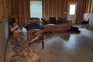 805 Bentley Dr, Fairburn, GA 30213 - Photo 13