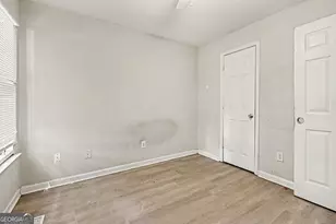 1451 Kennesaw Dr NW, Atlanta, GA 30318 - Photo 15