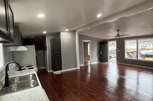 17 Club Cir, Ellenwood, GA 30294 - Photo 3