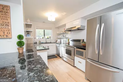 8 Northlake Circle, Peachtree City, GA 30269 - Photo 17