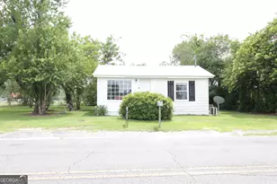 511 E 17th St, Alma, GA 31510 - Photo 1
