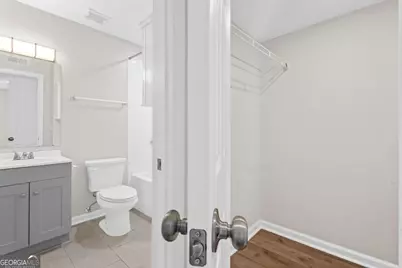 1166 Booth Road SW #407, Marietta, GA 30008 - Photo 15