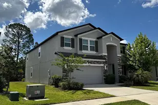 12660 Retreat Pl, Spring Hill, FL 34610 - Photo 3