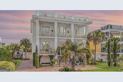 8 18th Street, Tybee Island, GA 31328 - Photo 1