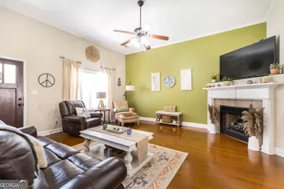 308 Flowing Meadows Drive, Kathleen, GA 31047 - Photo 9