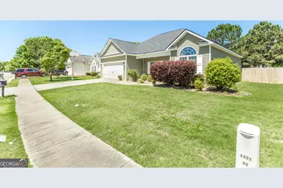 308 Flowing Meadows Drive, Kathleen, GA 31047 - Photo 3
