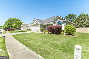 308 Flowing Meadows Dr, Kathleen, GA 31047 - Photo 3