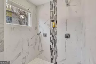 1213 Van Allen Mews NW, Atlanta, GA 30318 - Photo 13
