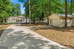 136 N Hidden Lake Dr, Eatonton, GA 31024 - Photo 3