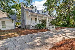 222 Five Pounds Rd, Saint Simons, GA 31522 - Photo 7