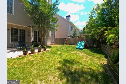 392 Cherry Tree Lane, Marietta, GA 30066 - Photo 5