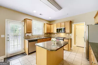 392 Cherry Tree Lane, Marietta, GA 30066 - Photo 15
