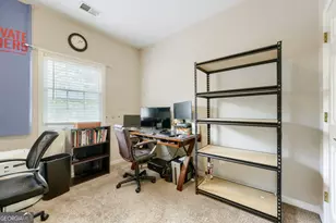 392 Cherry Tree Ln, Marietta, GA 30066 - Photo 13