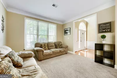 392 Cherry Tree Lane, Marietta, GA 30066 - Photo 11