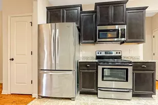 263 Forrest Dr, Palmetto, GA 30268 - Photo 5