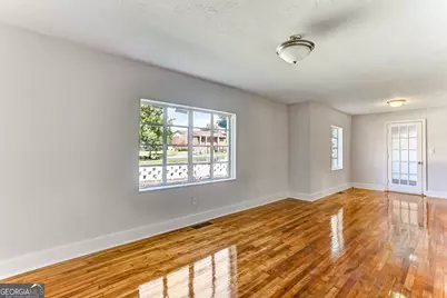 1928 Skidaway Road, Savannah, GA 31404 - Photo 7