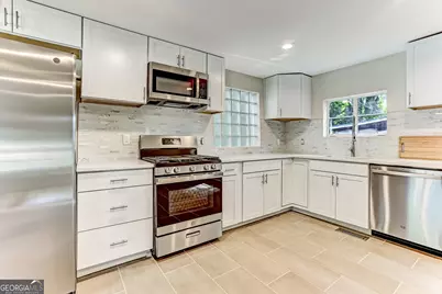1928 Skidaway Road, Savannah, GA 31404 - Photo 19