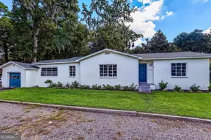 1928 Skidaway Rd, Savannah, GA 31404 - Photo 1