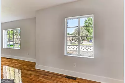 1928 Skidaway Road, Savannah, GA 31404 - Photo 21