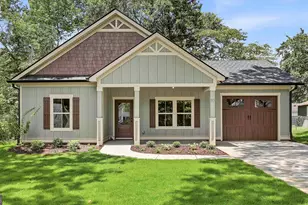 95 Pope St, Newnan, GA 30263 - Photo 1