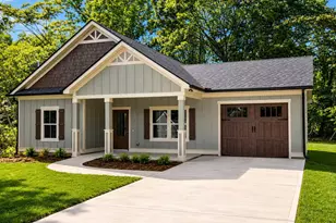 95 Pope St, Newnan, GA 30263 - Photo 1