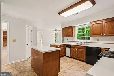1632 Ellington Road SE, Conyers, GA 30013 - Photo 15