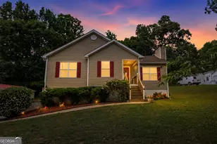 198 Brenda Ellen Dr, Newnan, GA 30265 - Photo 1