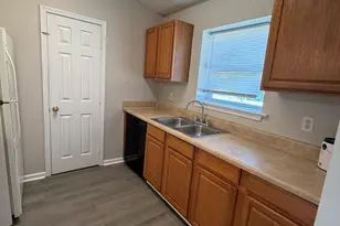 707 Lawnwood Ave, Kingsland, GA 31548 - Photo 7
