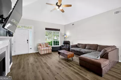 104 W Tisbury Lane, Pooler, GA 31322 - Photo 5