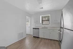 233 Tanglewood Dr, Monroe, GA 30656 - Photo 9