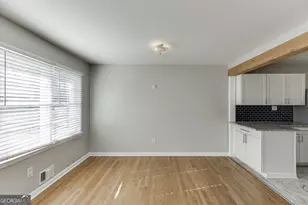 300 Forest St, Buford, GA 30518 - Photo 5