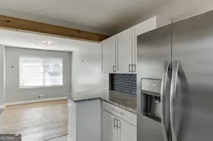 300 Forest St, Buford, GA 30518 - Photo 11