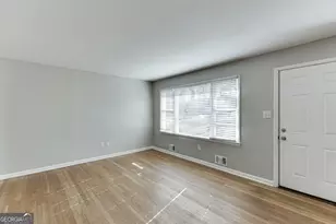 300 Forest St, Buford, GA 30518 - Photo 13