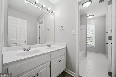 2362 Birch Hollow Trail, Lawrenceville, GA 30043 - Photo 15