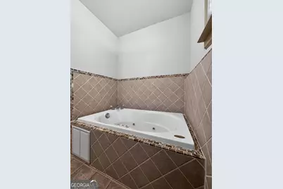 190 Indian Bluff Drive, Sharpsburg, GA 30277 - Photo 57