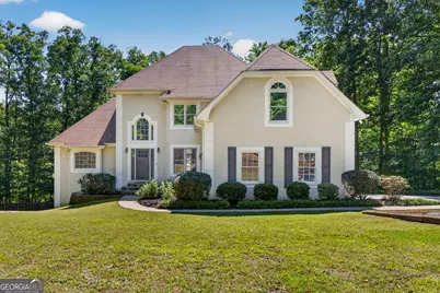 190 Indian Bluff Drive, Sharpsburg, GA 30277 - Photo 1