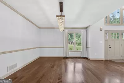 190 Indian Bluff Drive, Sharpsburg, GA 30277 - Photo 5